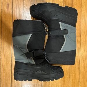 LL Bean Northwoods Kids size 4 Waterproof Winter Boots